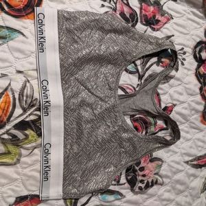 🌟🌟 JUST ADDED ADDTL BRA!Calvin Klein Sports Bras